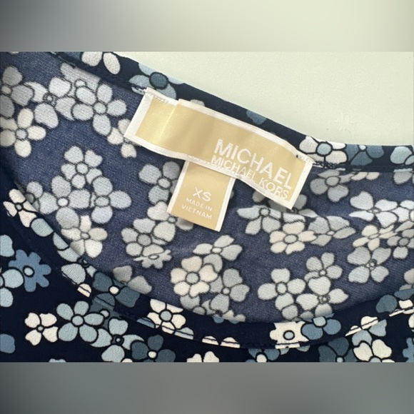 Michael Kors Womens Floral Tie Waist Ruffled Dress Size XS Flutter Sleeve Blue - Picture 3 of 9